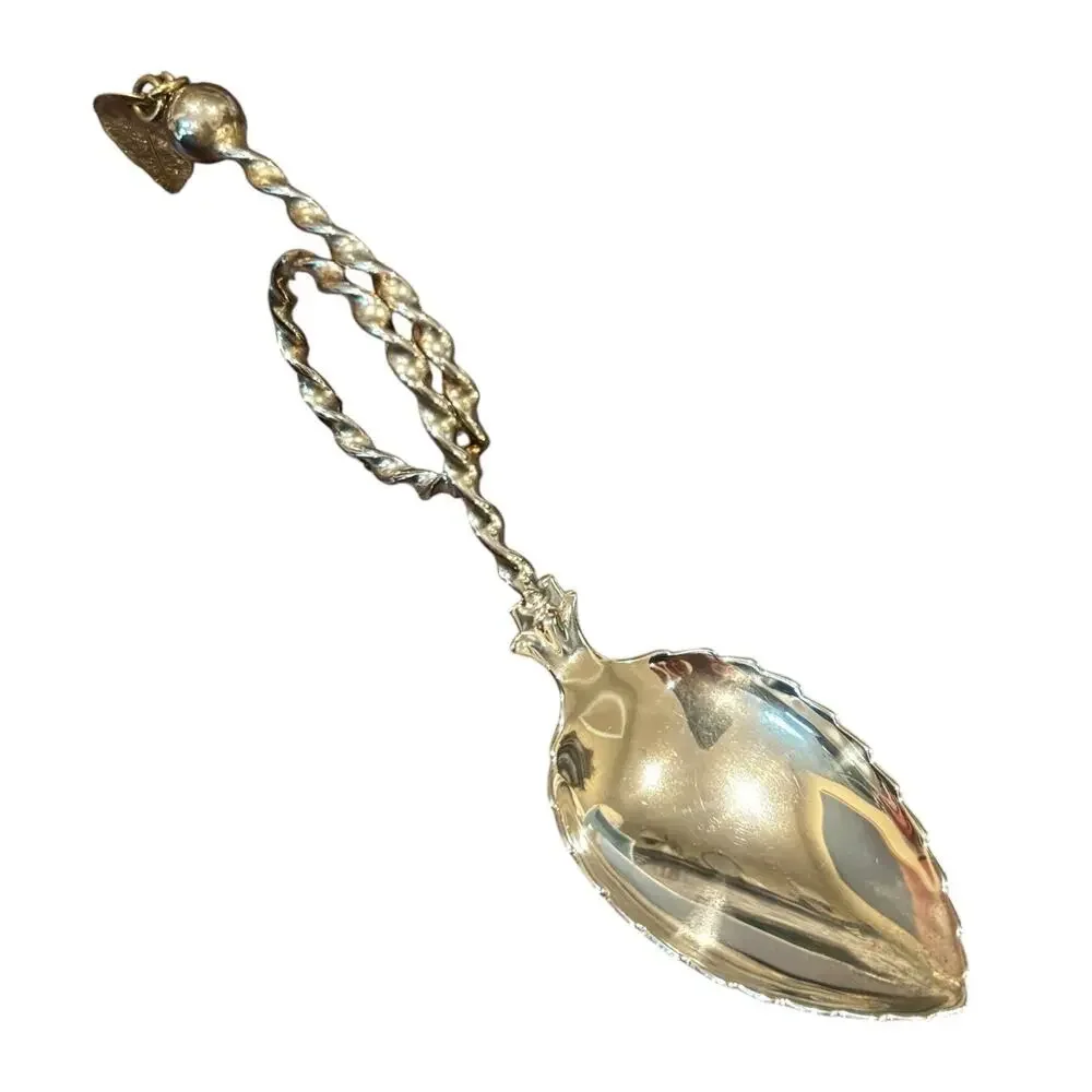 Sylvsmidja Norway 830 Silver Tea Caddy Spoon Leaf Form Twist Handle Vintage